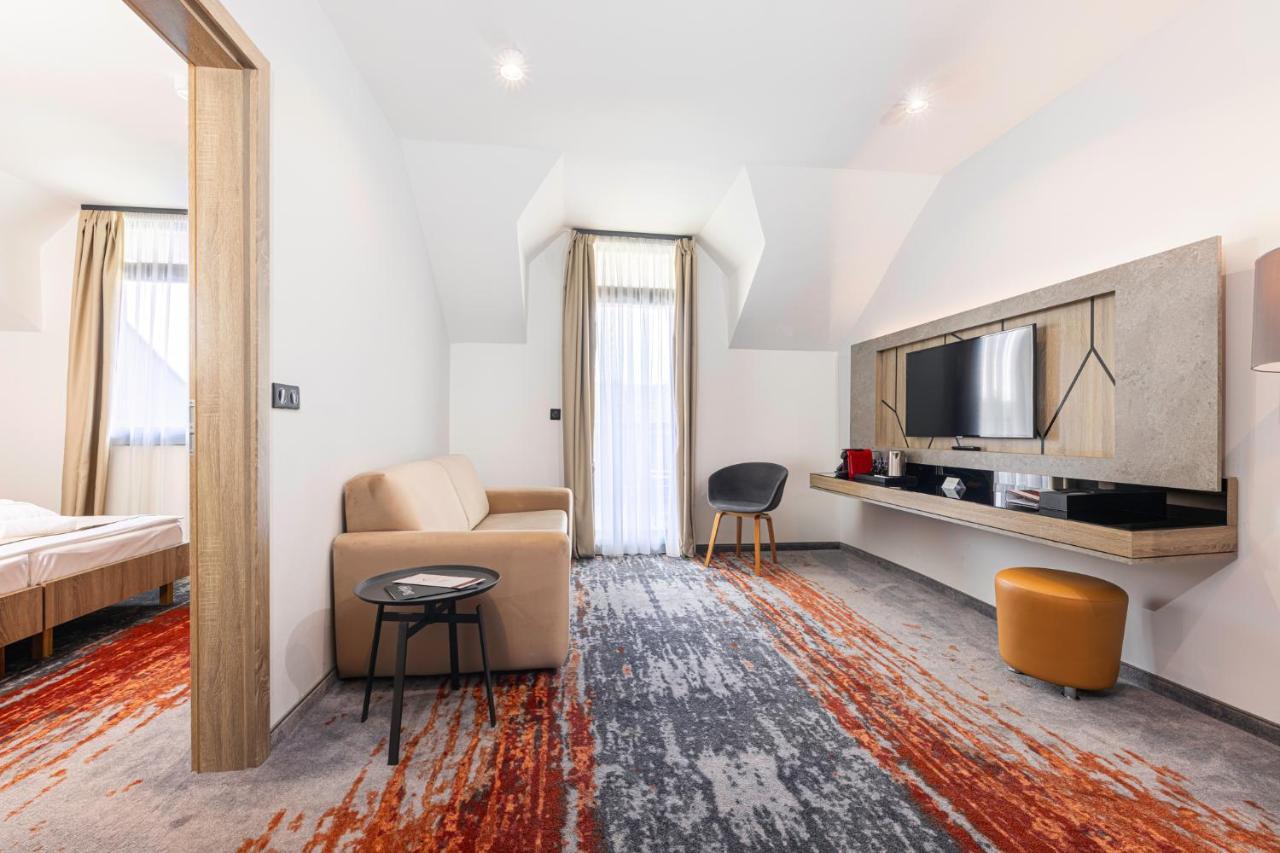 Avar Hotel Mátrafüred Esterno foto